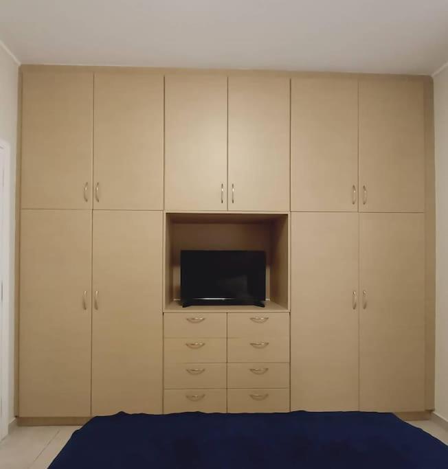 Blue -Spacious 1Bdr Corner Flat/Balcony/View Leilighet Athen Eksteriør bilde
